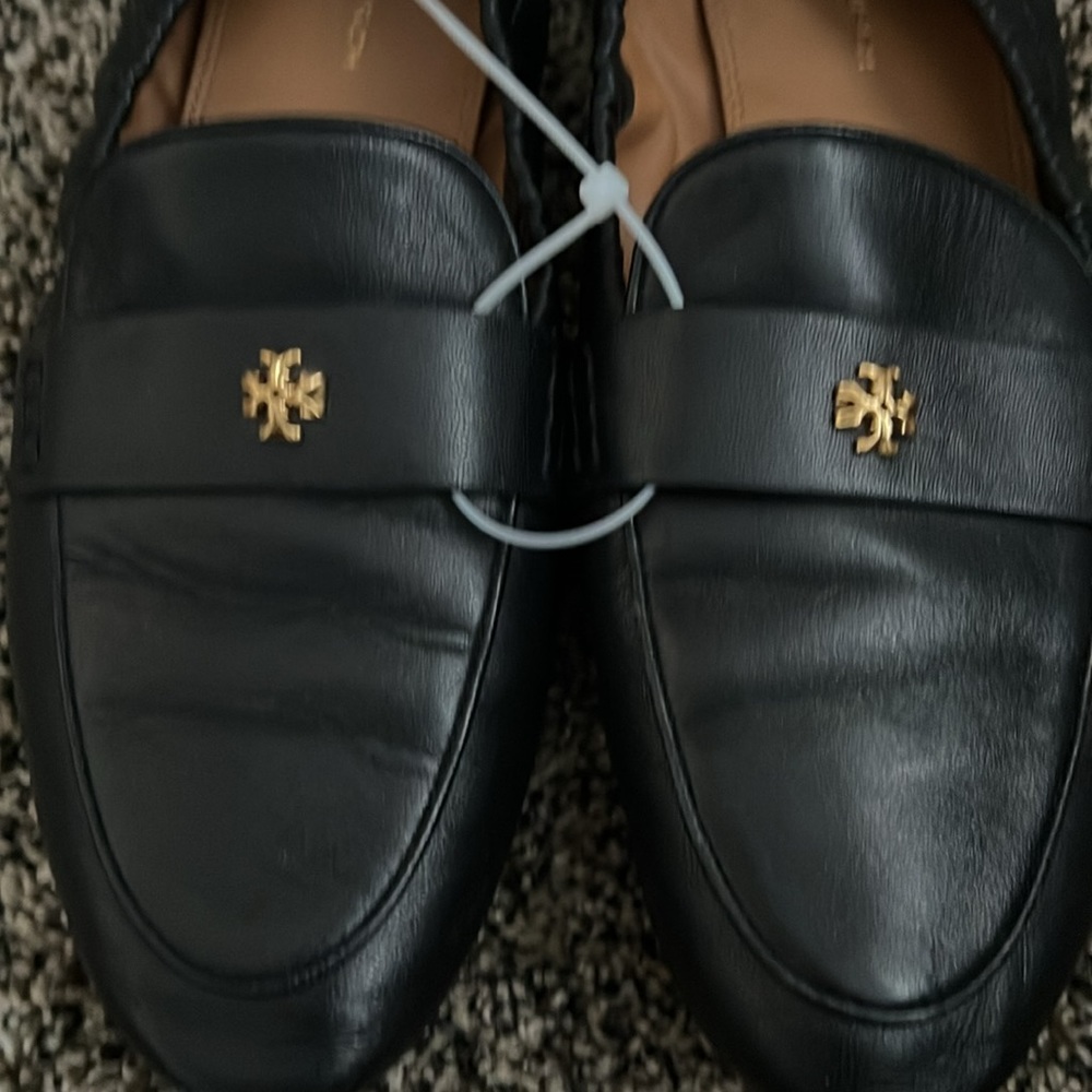 Tory Burch Women’s Perry Black Loafer, lightly worn - Picture 4 of 6